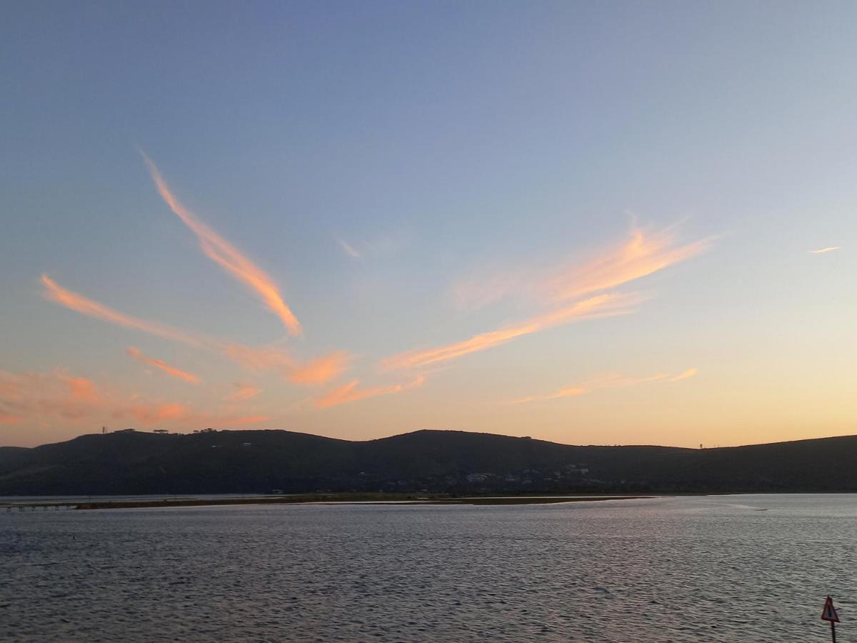 Phoenix Lodge And Waterside Accommodation Knysna Extérieur photo