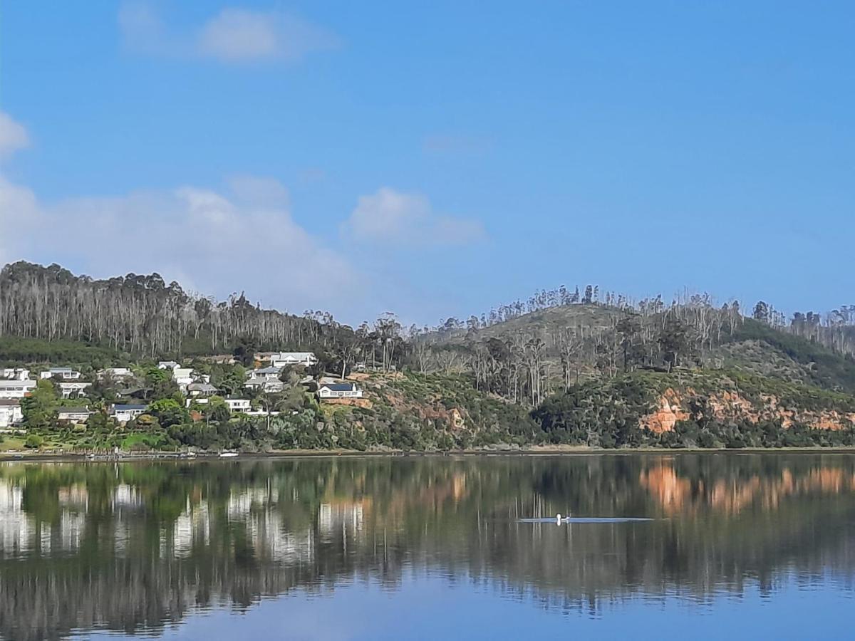 Phoenix Lodge And Waterside Accommodation Knysna Extérieur photo