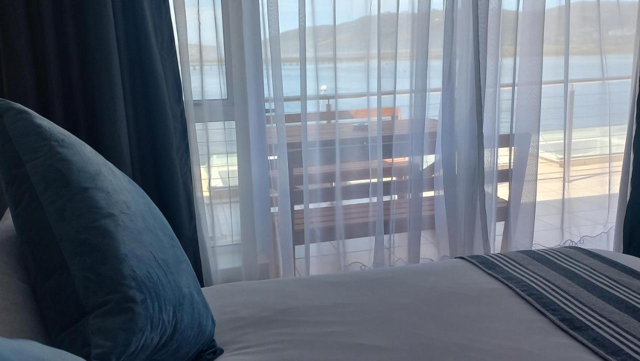 Phoenix Lodge And Waterside Accommodation Knysna Extérieur photo