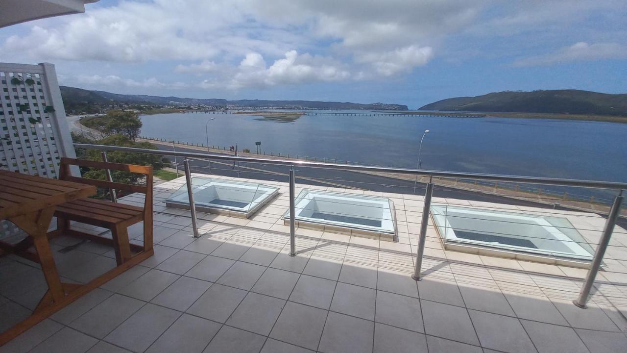 Phoenix Lodge And Waterside Accommodation Knysna Extérieur photo