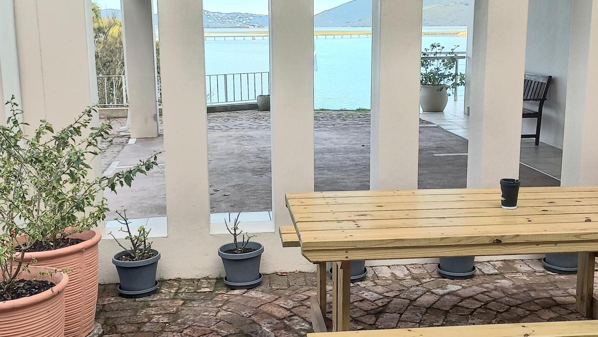 Phoenix Lodge And Waterside Accommodation Knysna Extérieur photo