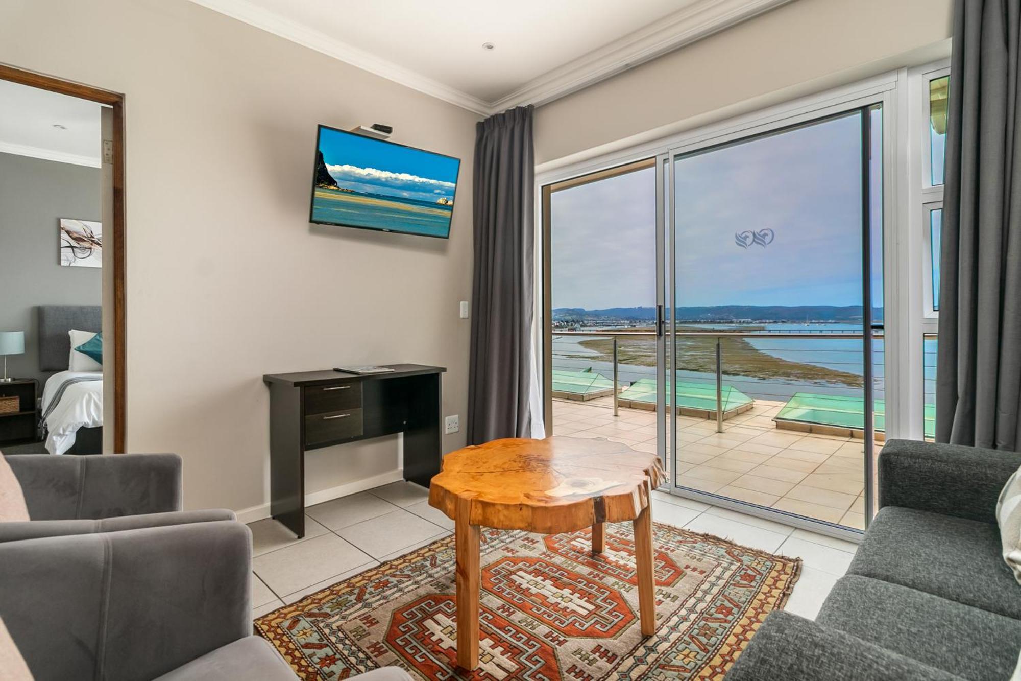 Phoenix Lodge And Waterside Accommodation Knysna Extérieur photo