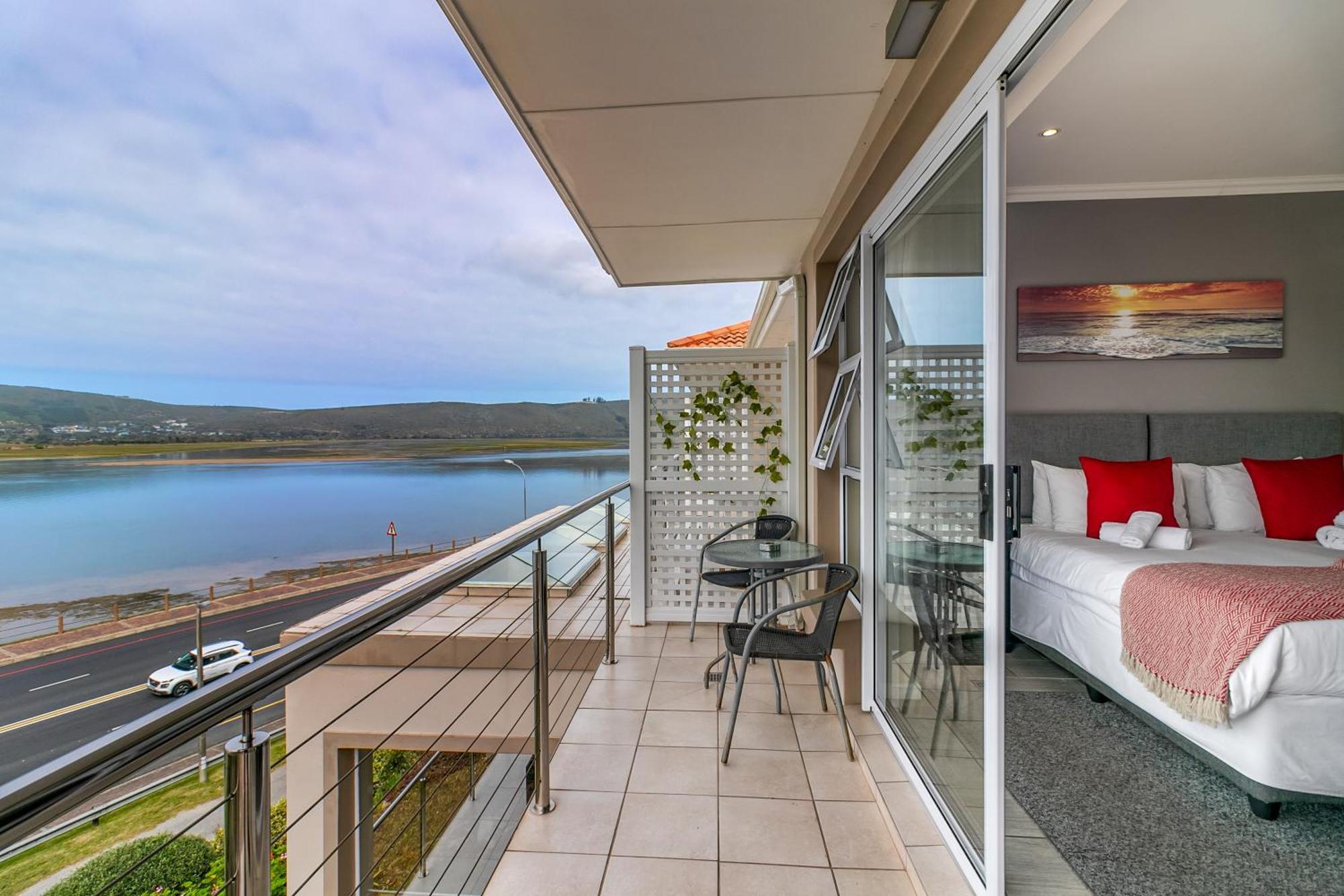 Phoenix Lodge And Waterside Accommodation Knysna Extérieur photo