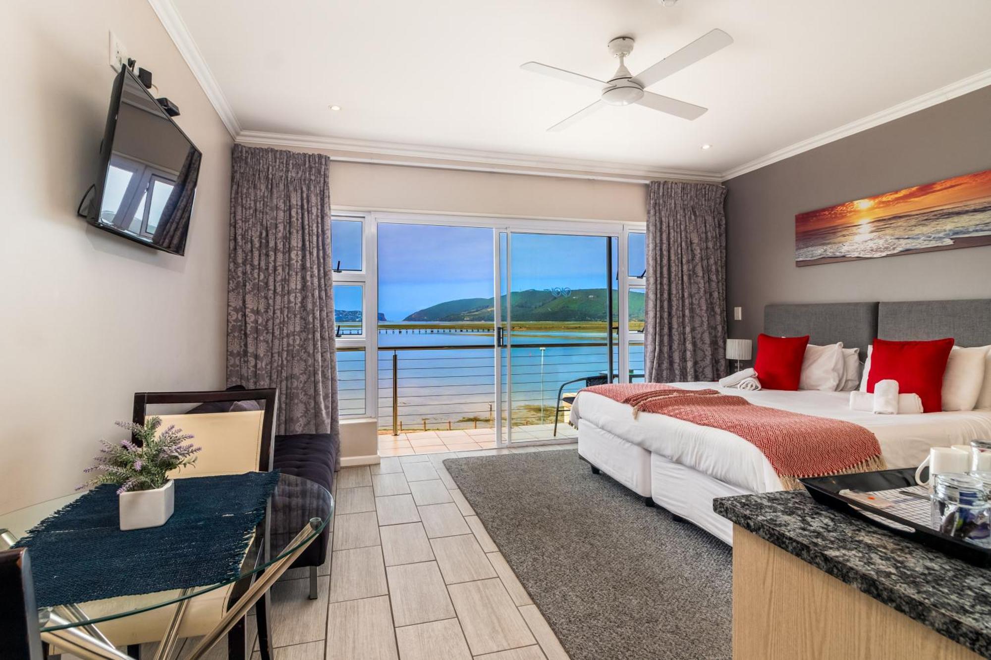 Phoenix Lodge And Waterside Accommodation Knysna Extérieur photo